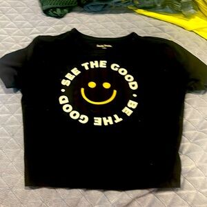 Social Tourist cropped tee. Size XXS